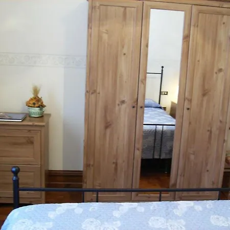 Santa Chiara فندق مبيت وإفطار 3*