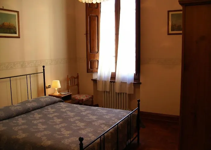 Bed & Breakfast Santa Chiara 3*